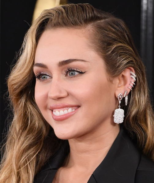 Celebrities and Piercings: Trends set by the stars